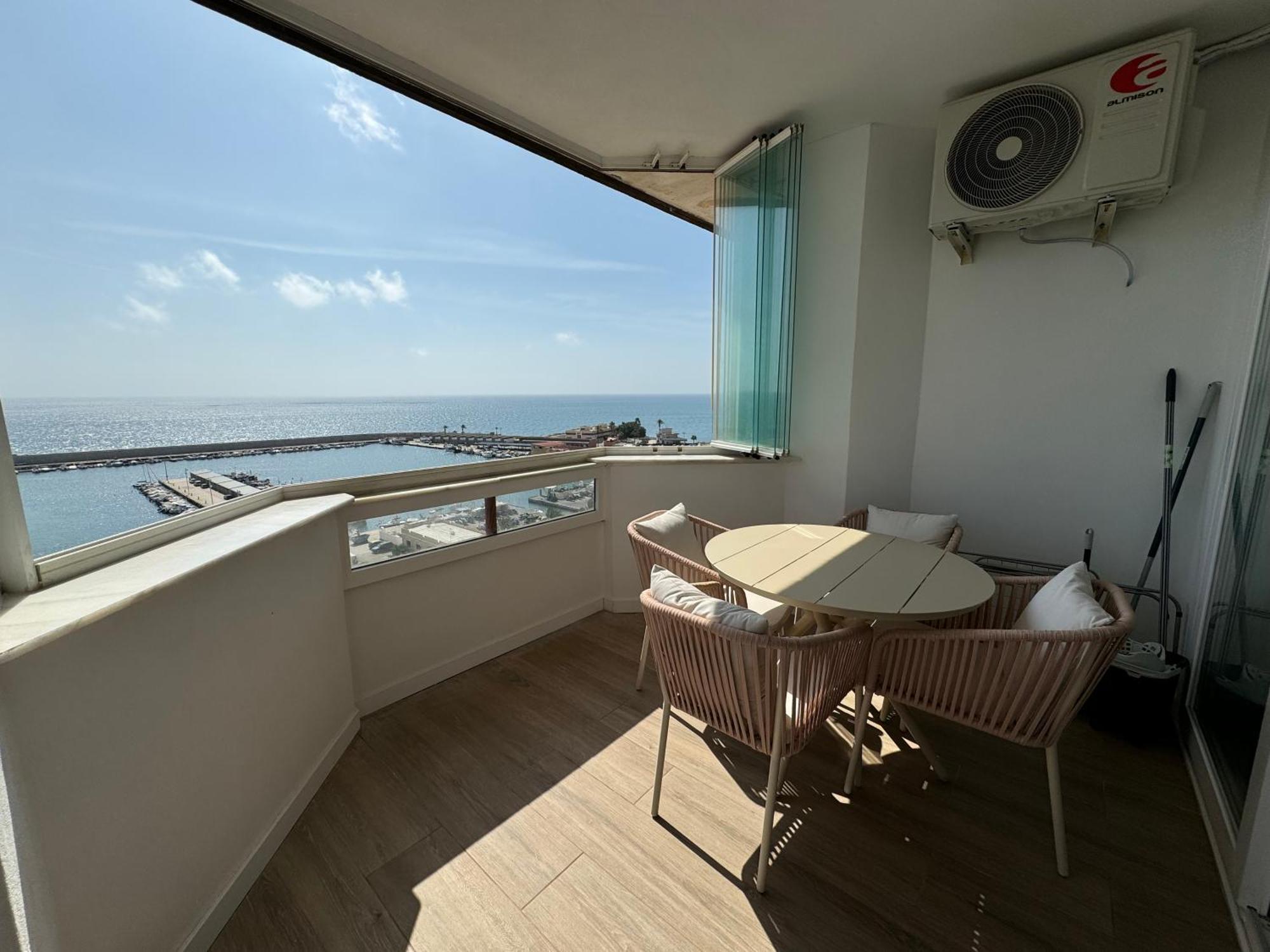 Appartamento Atico 1 Con Vistas Frontales Al Mar By Sur Fuengirola